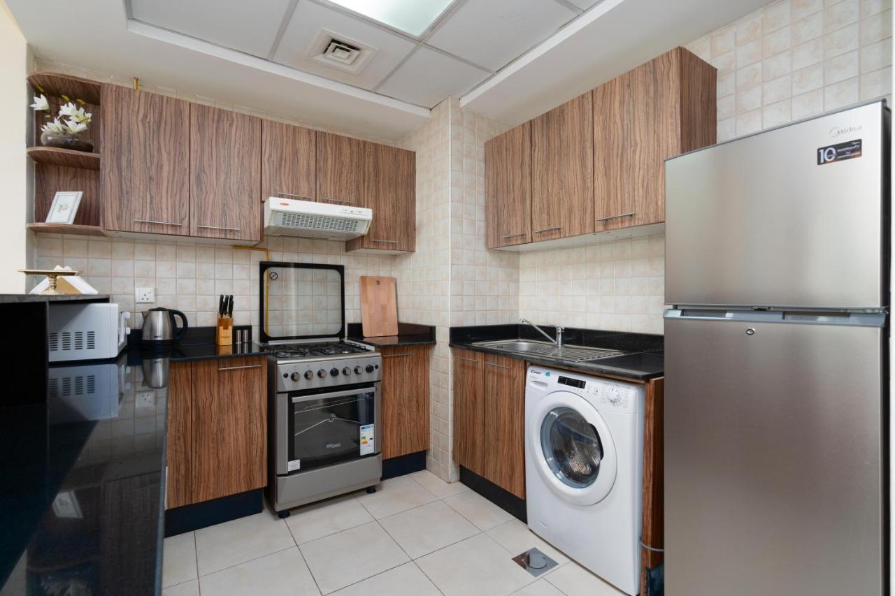 Spacious 2 Beds 5 Min Walk From Dubai Mall With Brand New Gym And Rooftop Swimming Pool 아파트 외부 사진