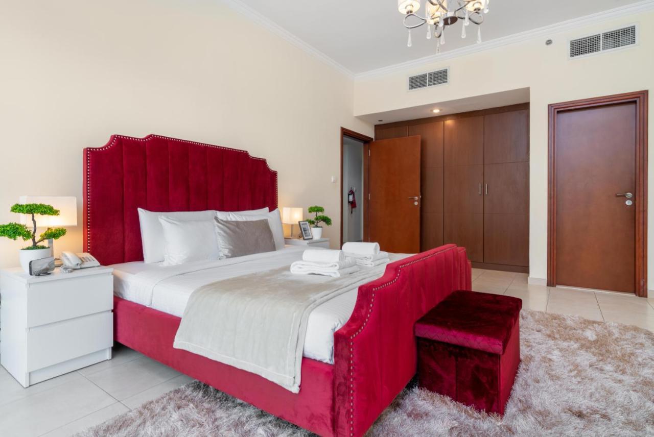 Spacious 2 Beds 5 Min Walk From Dubai Mall With Brand New Gym And Rooftop Swimming Pool 아파트 외부 사진
